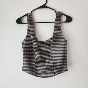 Streetstyle Houndstooth Crop Top